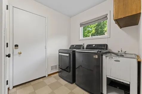 18420 29th Avenue N Plymouth MN 55447