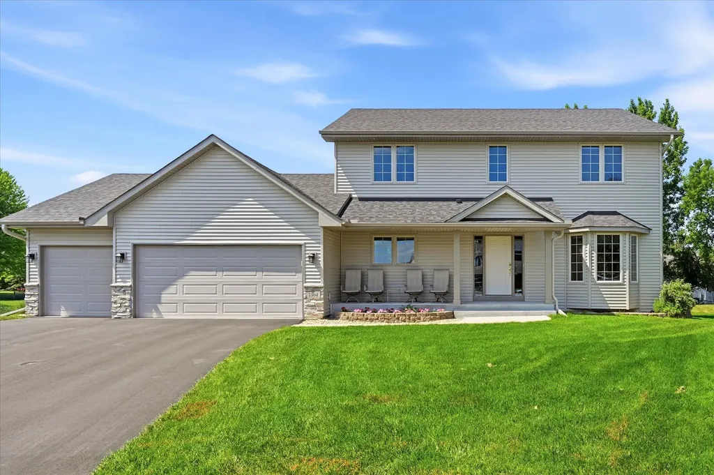 1364 Pond Circle Waconia MN 55387