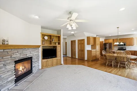 1364 Pond Circle Waconia MN 55387