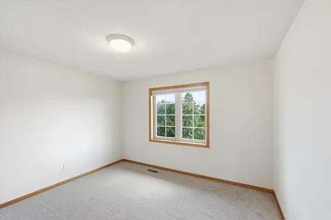 1364 Pond Circle Waconia MN 55387