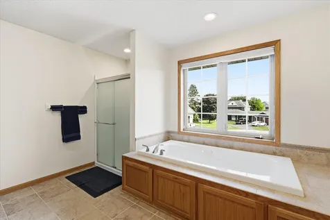 1364 Pond Circle Waconia MN 55387