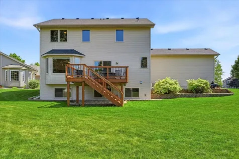 1364 Pond Circle Waconia MN 55387