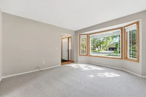 9244 Andrea Drive Woodbury MN 55125