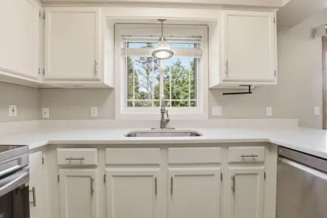 9244 Andrea Drive Woodbury MN 55125
