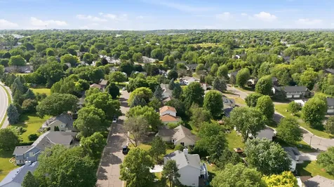 9244 Andrea Drive Woodbury MN 55125