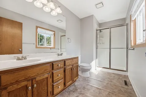 9244 Andrea Drive Woodbury MN 55125