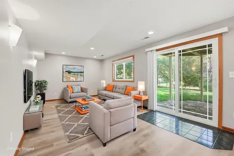 9244 Andrea Drive Woodbury MN 55125