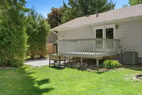 716 Winter Drive Faribault MN 55021