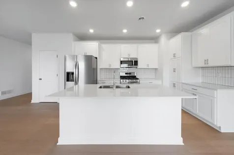 22362 Isla Way Rogers MN 55374