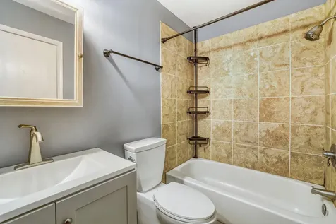 1713 Fulham Street Saint Paul MN 55113