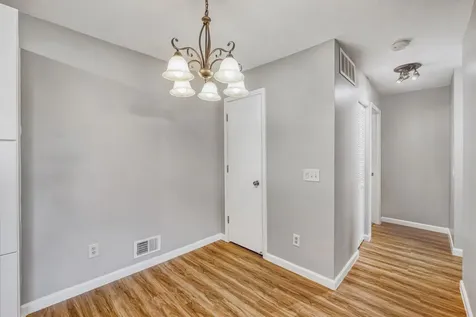 1713 Fulham Street Saint Paul MN 55113