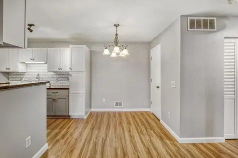 1713 Fulham Street Saint Paul MN 55113