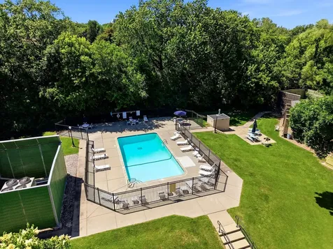 6710 Vernon Avenue S Edina MN 55436