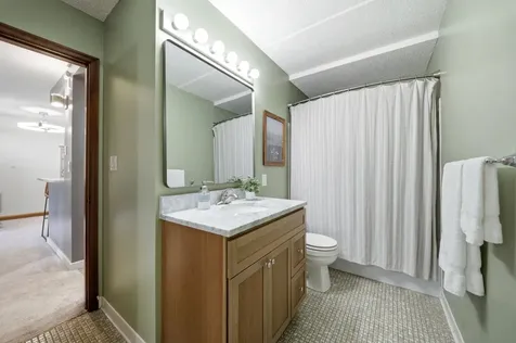 6710 Vernon Avenue S Edina MN 55436
