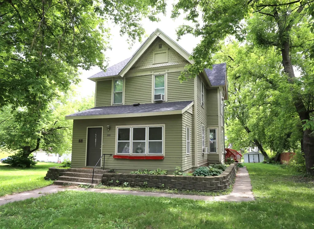 209 4th Street E Carver MN 55315