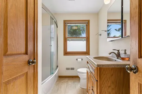 3910 Elmwood Street Vadnais Heights MN 55127