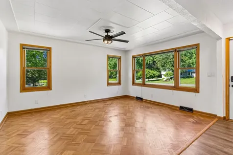 3910 Elmwood Street Vadnais Heights MN 55127