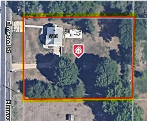 3910 Elmwood Street Vadnais Heights MN 55127