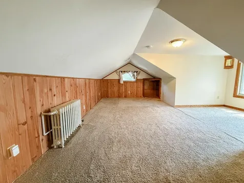 1022 Wakefield Avenue Saint Paul MN 55106