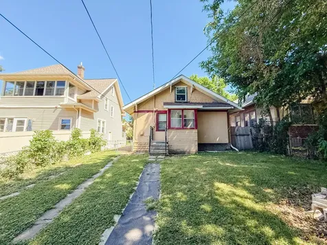 1022 Wakefield Avenue Saint Paul MN 55106