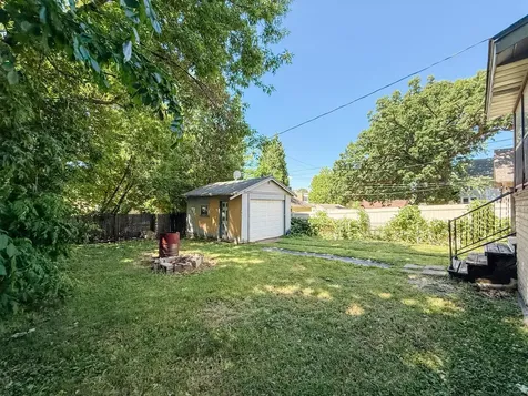 1022 Wakefield Avenue Saint Paul MN 55106
