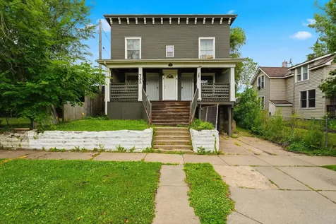 733 Bradley Street Saint Paul MN 55130