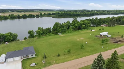 463 North Shore Drive Underwood MN 56586