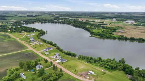 463 North Shore Drive Underwood MN 56586