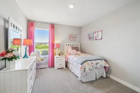 1671 Shasta Drive Shakopee MN 55379