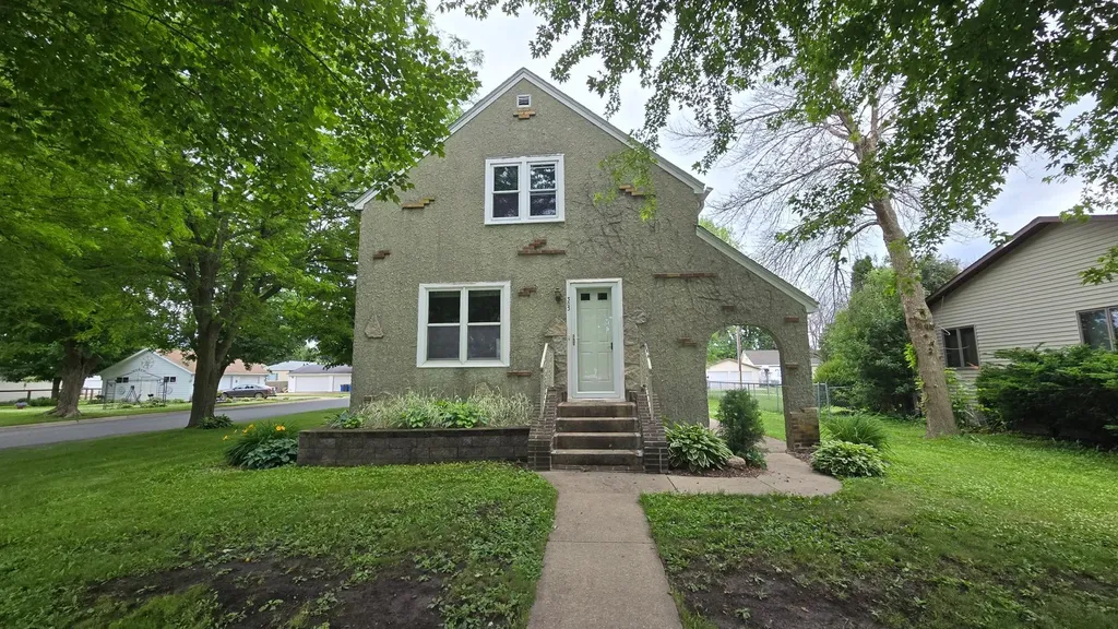 303 W Main Street Blooming Prairie MN 55917