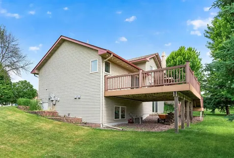 6007 Nathan Boulevard Rockford MN 55373