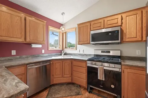 6007 Nathan Boulevard Rockford MN 55373