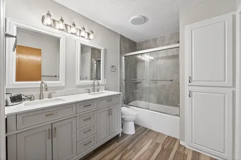 6007 Nathan Boulevard Rockford MN 55373