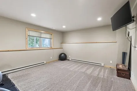 6007 Nathan Boulevard Rockford MN 55373