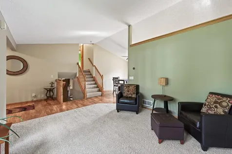 6007 Nathan Boulevard Rockford MN 55373