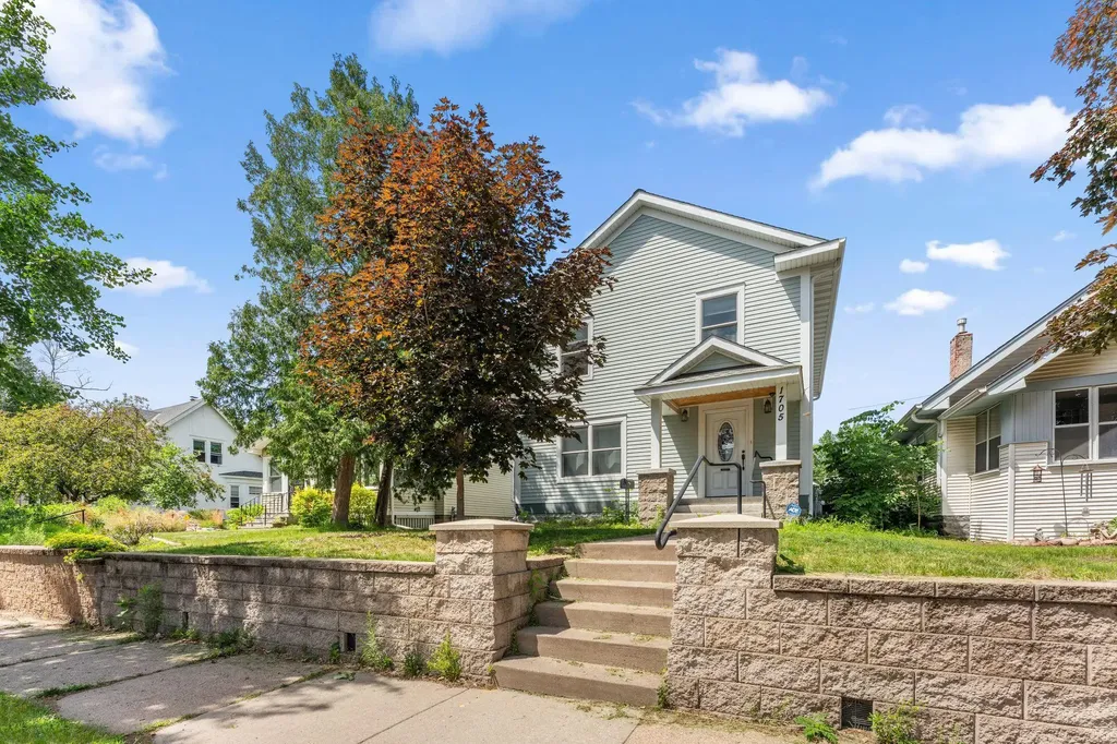 1705 Lafond Avenue Saint Paul MN 55104