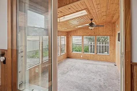 7556 Major Avenue N Brooklyn Park MN 55443