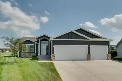601 27th Avenue W West Fargo ND 58078