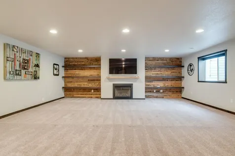 601 27th Avenue W West Fargo ND 58078