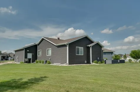 601 27th Avenue W West Fargo ND 58078