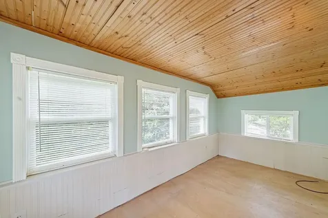 206 Carlton Avenue Cloquet MN 55720