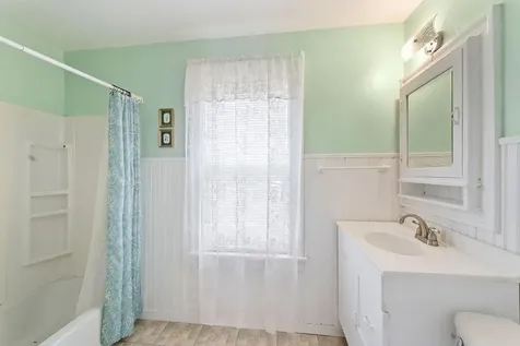 206 Carlton Avenue Cloquet MN 55720