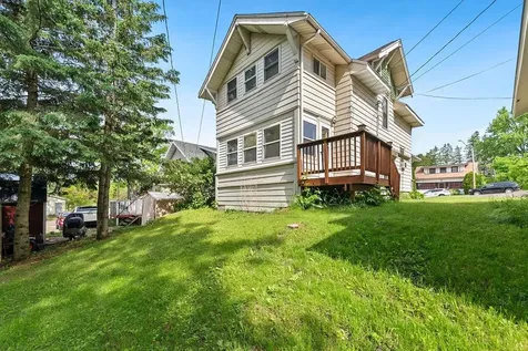 206 Carlton Avenue Cloquet MN 55720