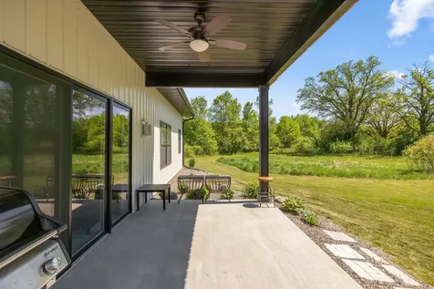 30658 Jodrell Street NE Cambridge MN 55008