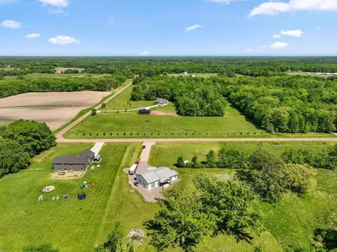 30658 Jodrell Street NE Cambridge MN 55008