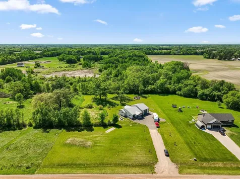 30658 Jodrell Street NE Cambridge MN 55008