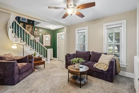302 Wyoming Street E Saint Paul MN 55107