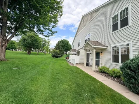682 Princeton Avenue Shakopee MN 55379