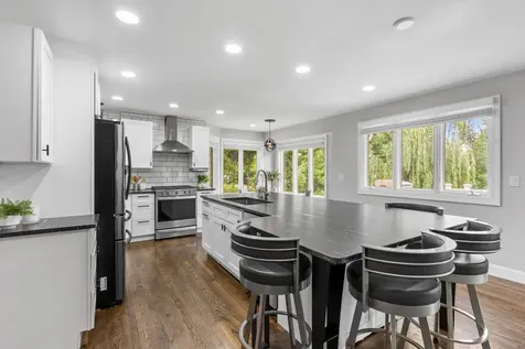 4131 Eau Claire Trail NE Prior Lake MN 55372