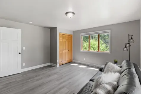 4131 Eau Claire Trail NE Prior Lake MN 55372